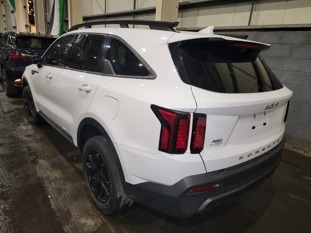 2022 KIA SORENTO — 32701 Miles — Lot 071153 - Marhaba Auctions Used Cars - Image 3
