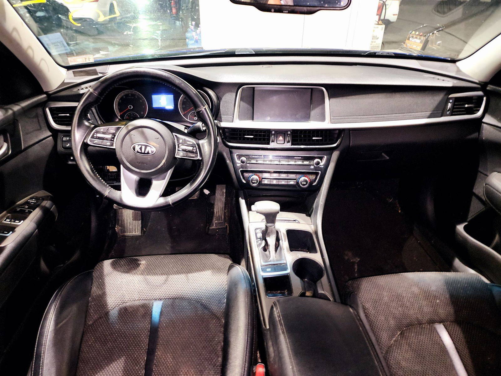 2019 KIA OPTIMA — 115427 Miles — Lot G285659 — Souq - Marhaba Auctions Used Cars - Image 7