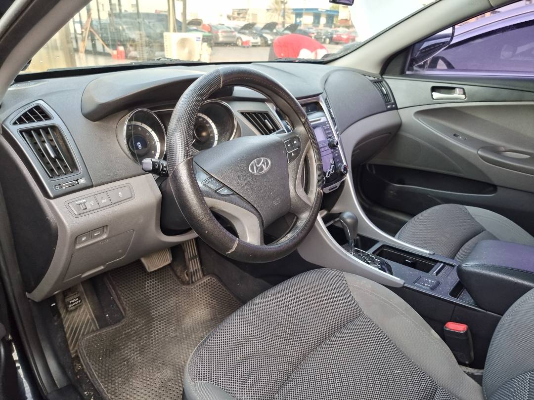 HYUNDAI SONATA 2011 - Marhaba Auction Used Cars - Image 8
