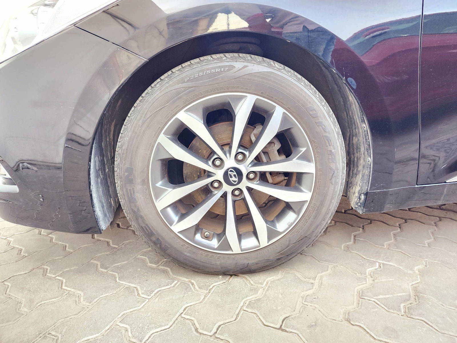 2012 HYUNDAI GRANDEUR — 188234 KM — Lot 130381 — Souq - Marhaba Auctions Used Cars - Image 10