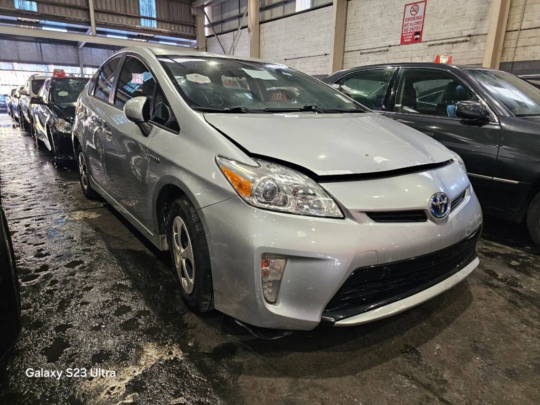 2012 TOYOTA PRIUS — 257244 Miles — Lot 403328 — Main - Marhaba Auctions Used Cars - Image 13