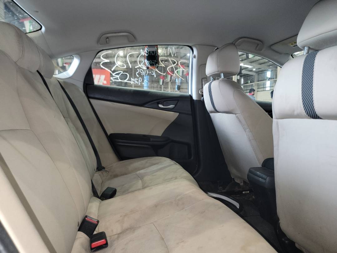 2016 HONDA CIVIC — 139164 Miles — Lot 38352723 - Marhaba Auctions Used Cars - Image 5