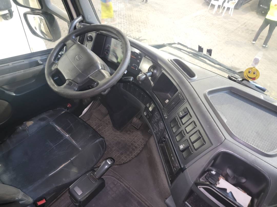2013 VOLVO FH-Series — 1674327 KM — Lot 61018 — Main - Marhaba Auctions Used Cars - Image 13