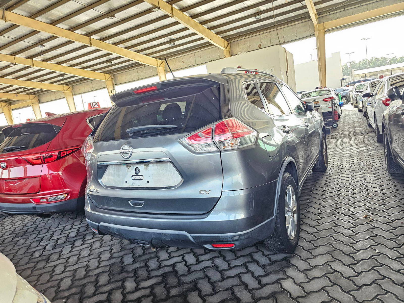 2015 NISSAN ROGUE — 118151 Miles — Lot 4317845 — Souq - Marhaba Auctions Used Cars - Image 3