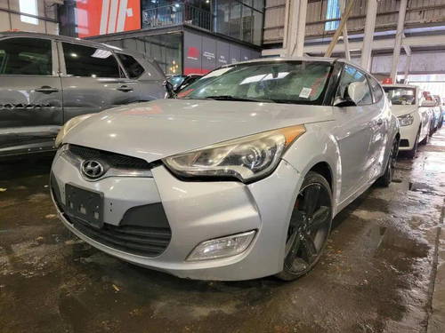 HYUNDAI VELOSTER