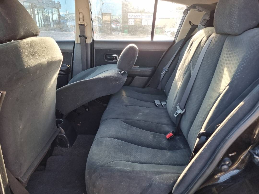 2011 NISSAN VERSA — 179203 Miles — Lot 125487 — Ind. 12 - Marhaba Auctions Used Cars - Image 6