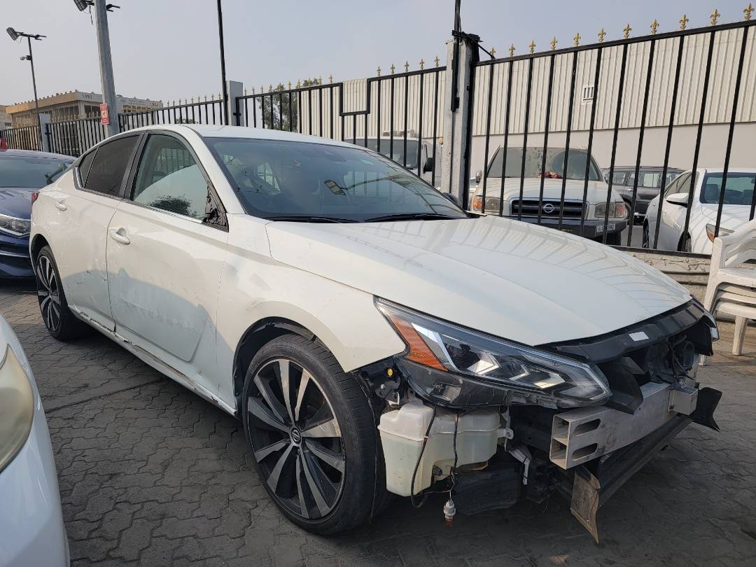 2020 NISSAN ALTIMA — 141706 Miles — Lot 38379294 — Main - Marhaba Auctions Used Cars - Image 5