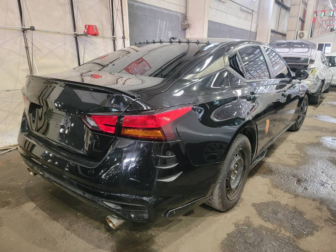 2020 NISSAN ALTIMA — 95986 Miles — Lot C163067 — Main - Marhaba Auctions Used Cars - Image 3