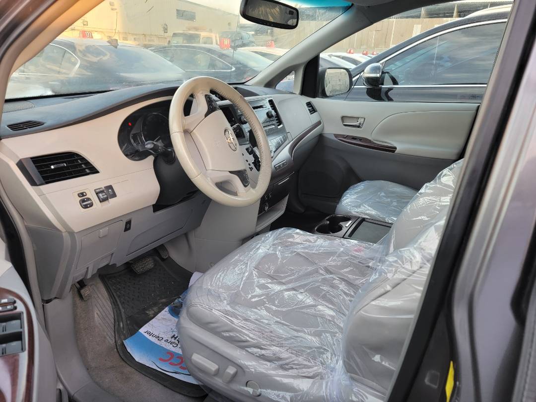 2011 TOYOTA SIENNA — 181327 Miles — Lot 065840 — Main - Marhaba Auctions Used Cars - Image 8