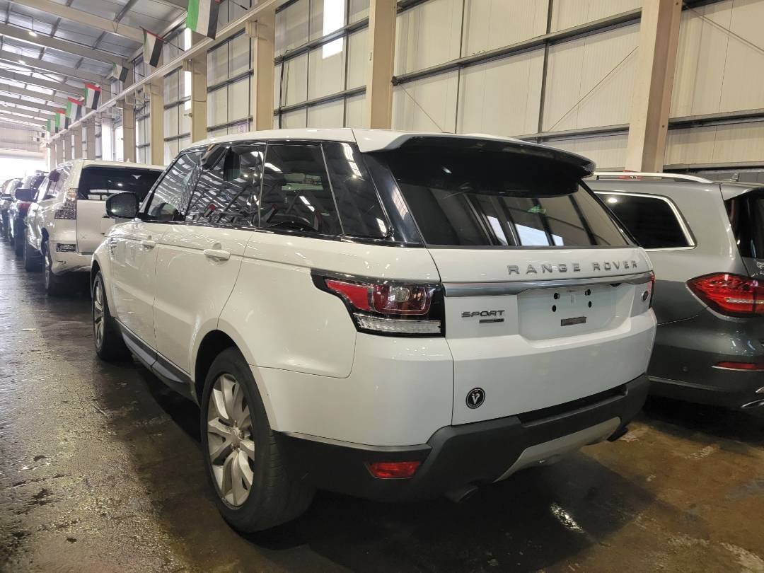 2015 LAND ROVER RANGE ROVER SPORT — 102647 Miles — Lot 49988294 — Main - Marhaba Auctions Used Cars - Image 5