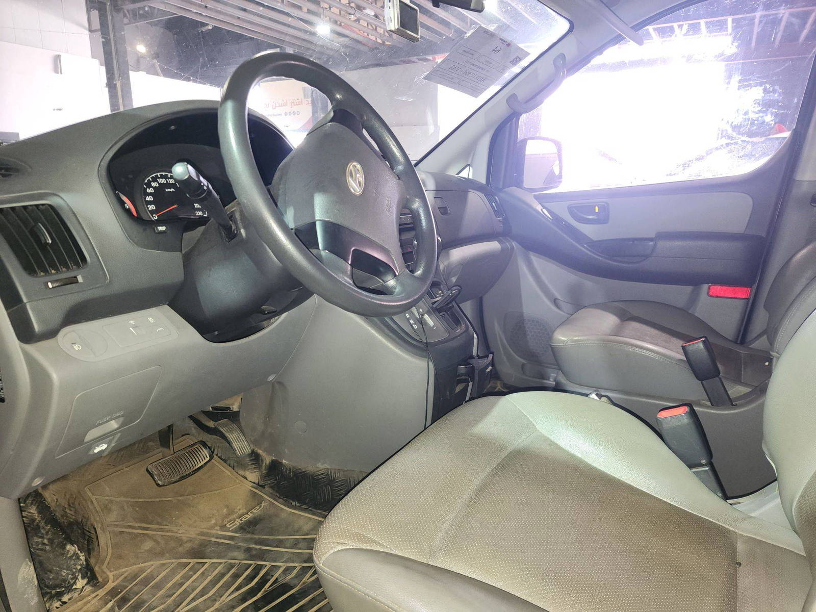 HYUNDAI GRAND STAREX 2016 - Marhaba Auction Used Cars - Image 9