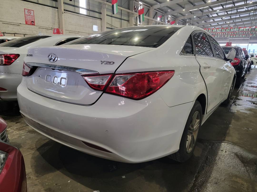 2013 HYUNDAI SONATA — 253491 KM — Lot 488789 — Main - Marhaba Auctions Used Cars - Image 3