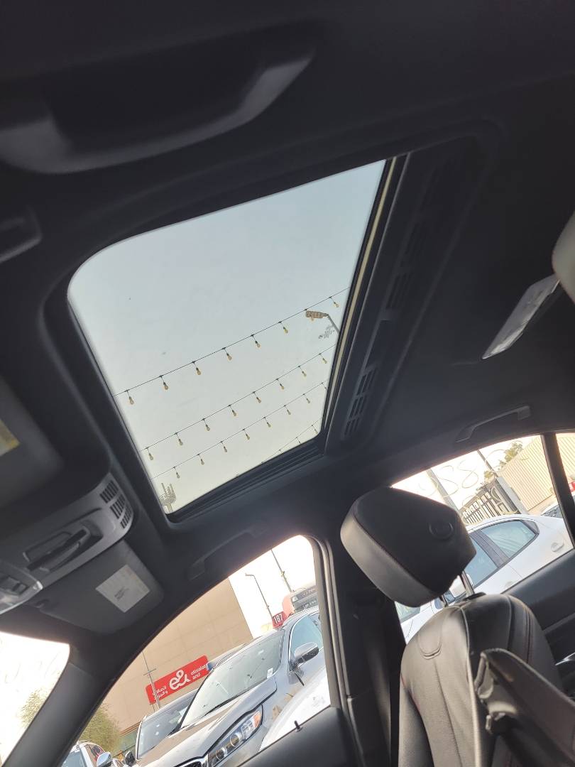 2013 BMW 328i — 380416 KM — Lot F534662 — Main - Marhaba Auctions Used Cars - Image 8