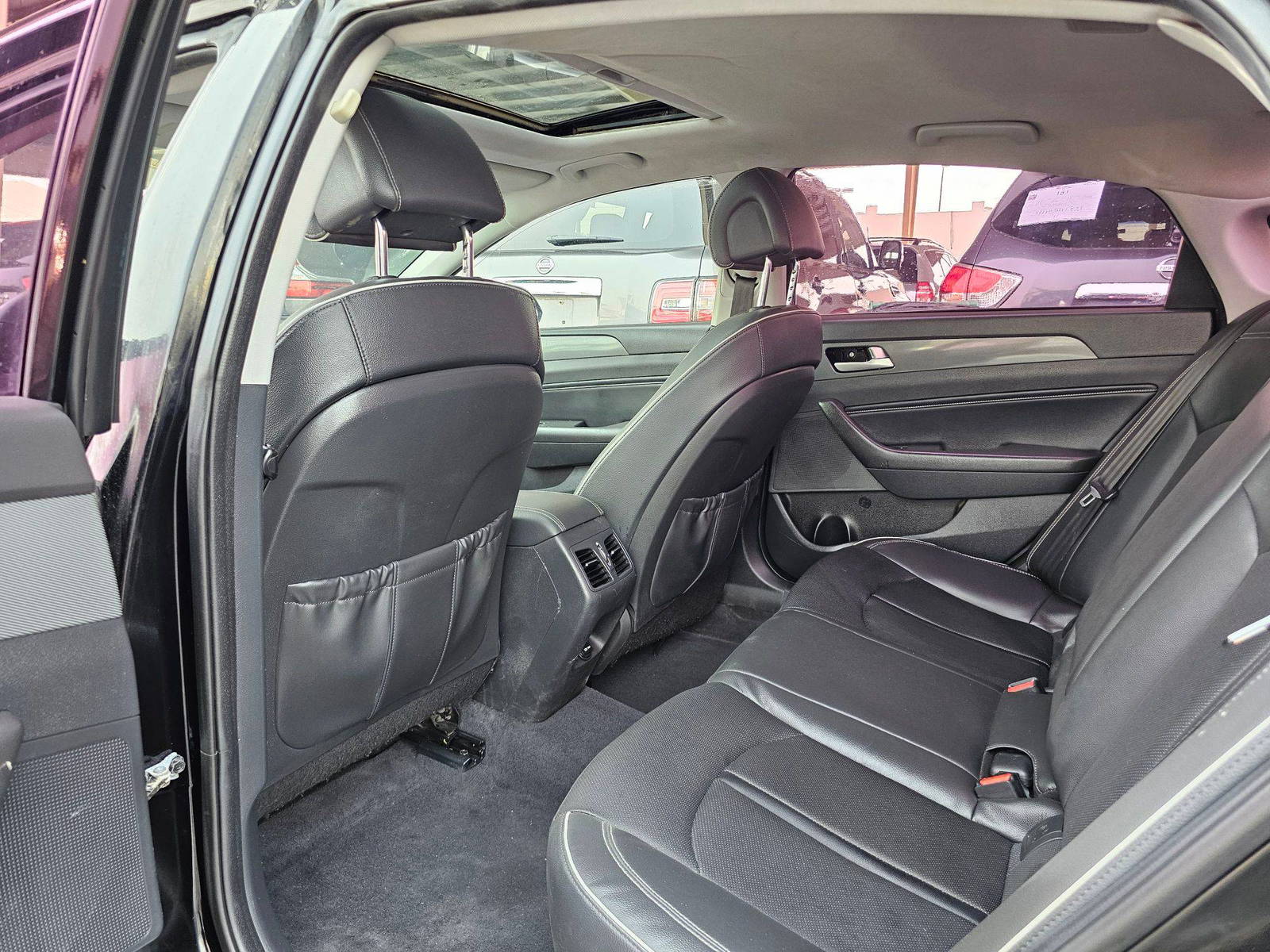 2018 HYUNDAI SONATA — 51176 KM — Lot B7JY003488 — Souq - Marhaba Auctions Used Cars - Image 6