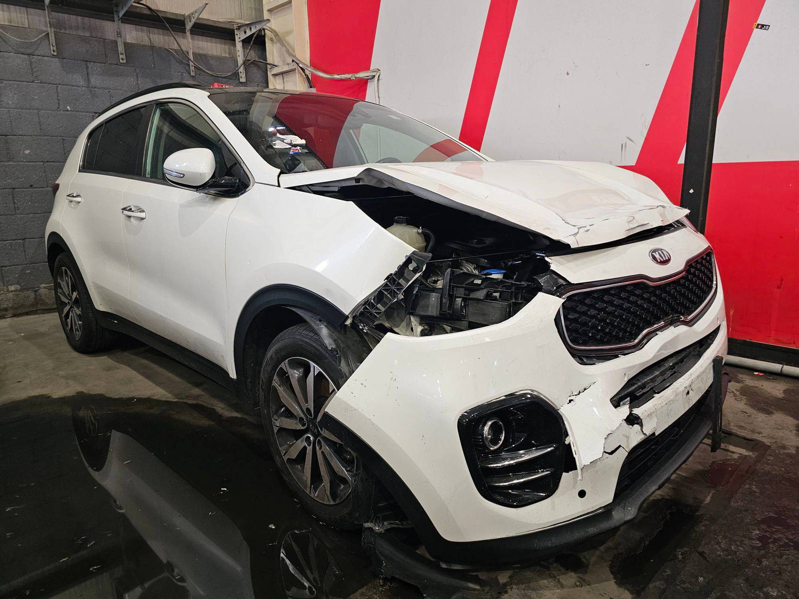 2018 KIA SPORTAGE — 65561 Miles — Lot 96365455 — Main - Marhaba Auctions Used Cars - Image 5