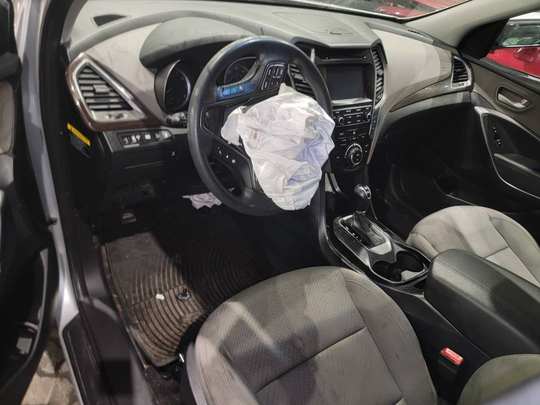 2017 HYUNDAI SANTA FE — 180132 Miles — Lot 37715270 - Marhaba Auctions Used Cars - Image 9