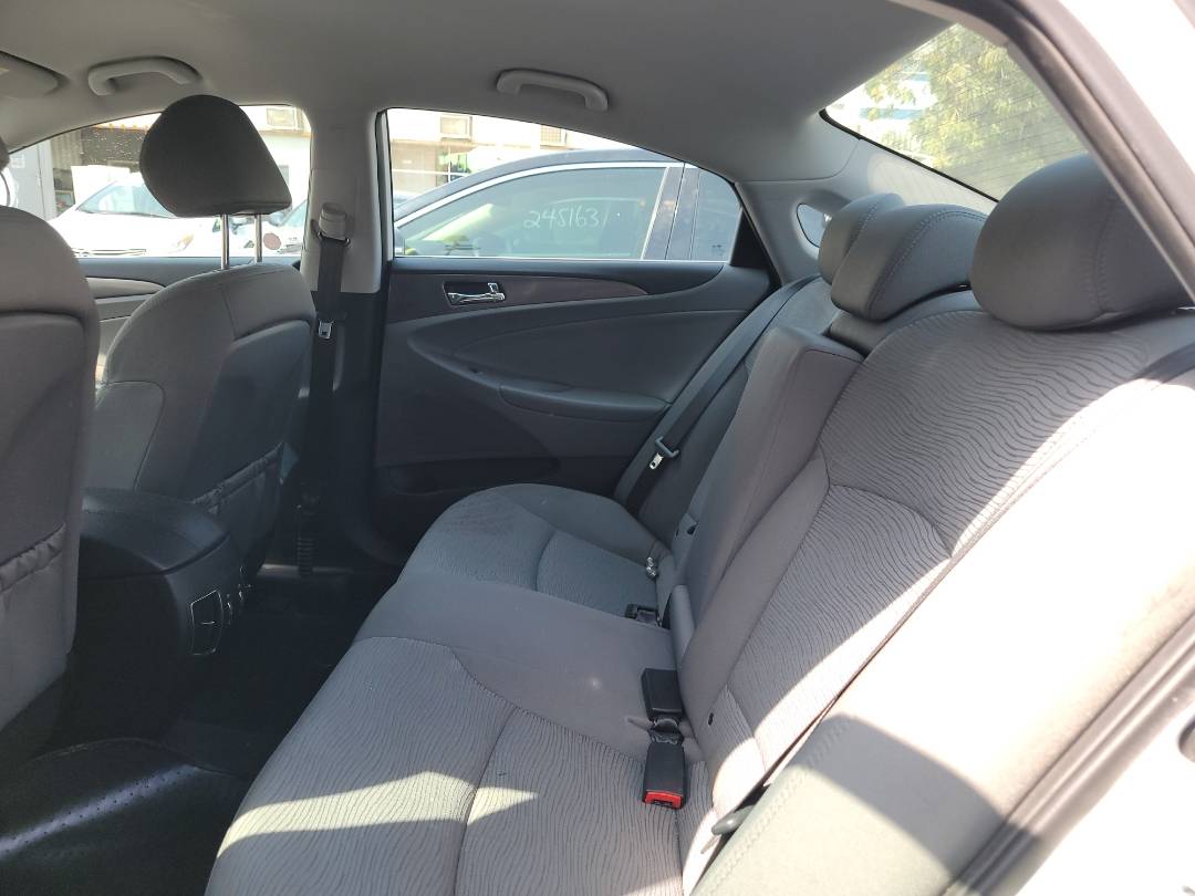 2014 HYUNDAI SONATA — 288209 KM — Lot 12113530 — Main - Marhaba Auctions Used Cars - Image 7