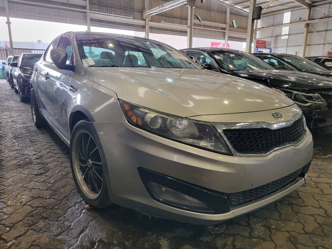 2011 KIA OPTIMA — 181026 Miles — Lot 39922282 — Main - Marhaba Auctions Used Cars - Image 4