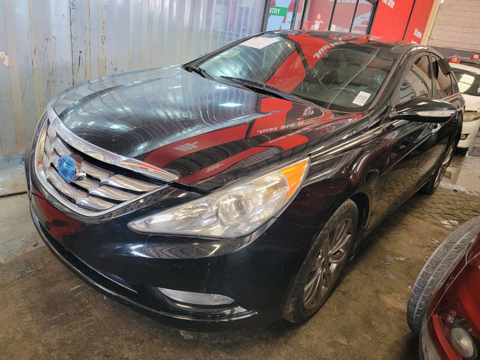 2012 HYUNDAI SONATA — 216186 Miles — Lot H335288 — Main - Marhaba Auctions Used Cars - Image 4