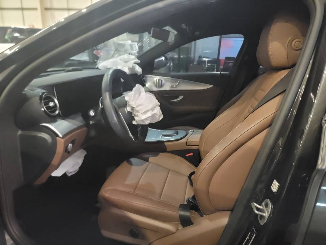 2021 MERCEDES BENZ E 350 — 34708 KM — Lot A995445 — Main - Marhaba Auctions Used Cars - Image 8