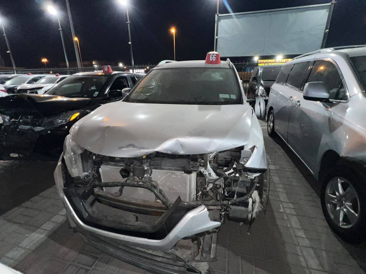 2018 NISSAN ROGUE — 148407 Miles — Lot V9JP584758 - Marhaba Auctions Used Cars - Image 6