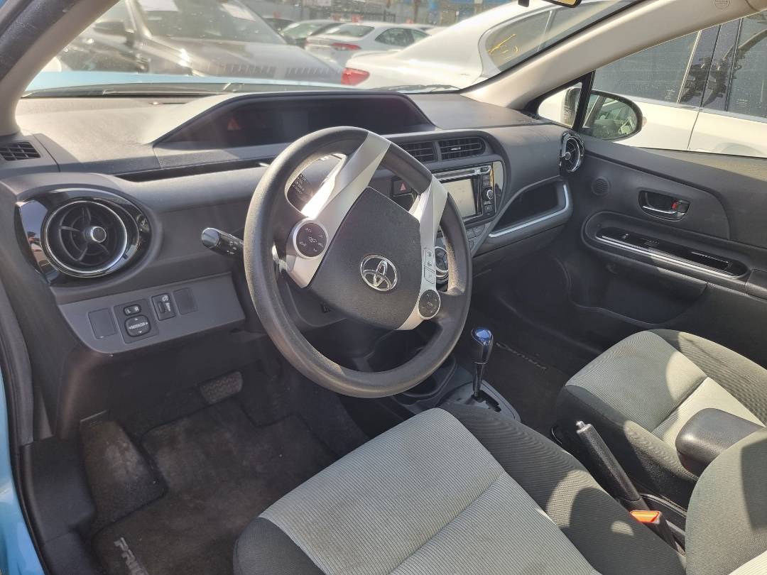 2015 TOYOTA PRIUS C — 194732 Miles — Lot 1101044 — Main - Marhaba Auctions Used Cars - Image 7