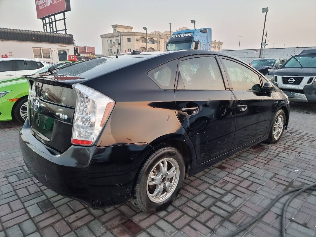 2010 TOYOTA PRIUS — 161546 Miles — Lot 215487 — Ind. 12 - Marhaba Auctions Used Cars - Image 4