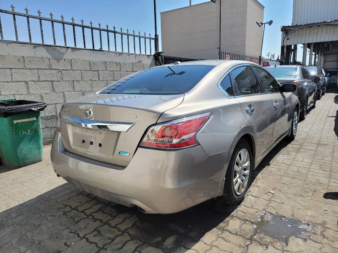 2014 NISSAN ALTIMA — 192127 Miles — Lot 41154293 — Main - Marhaba Auctions Used Cars - Image 4