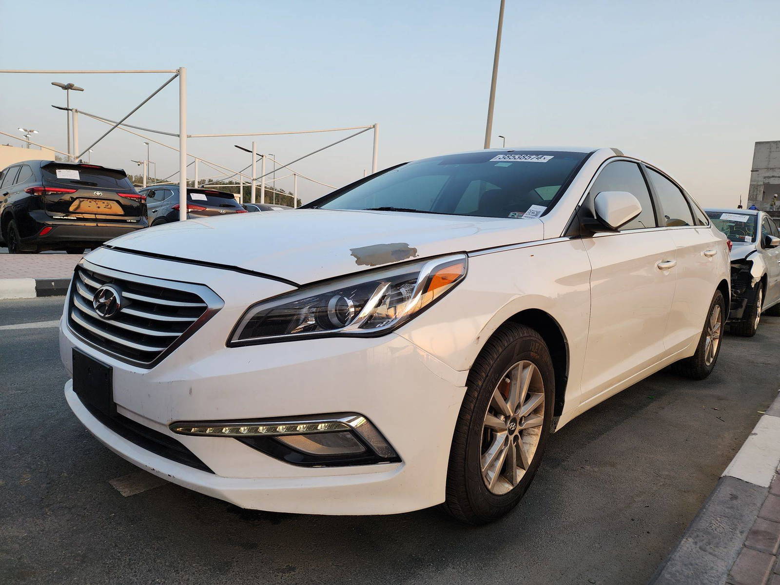 2016 HYUNDAI SONATA — 125883 Miles — Lot 38538574 — Souq - Marhaba Auctions Used Cars - Image 9