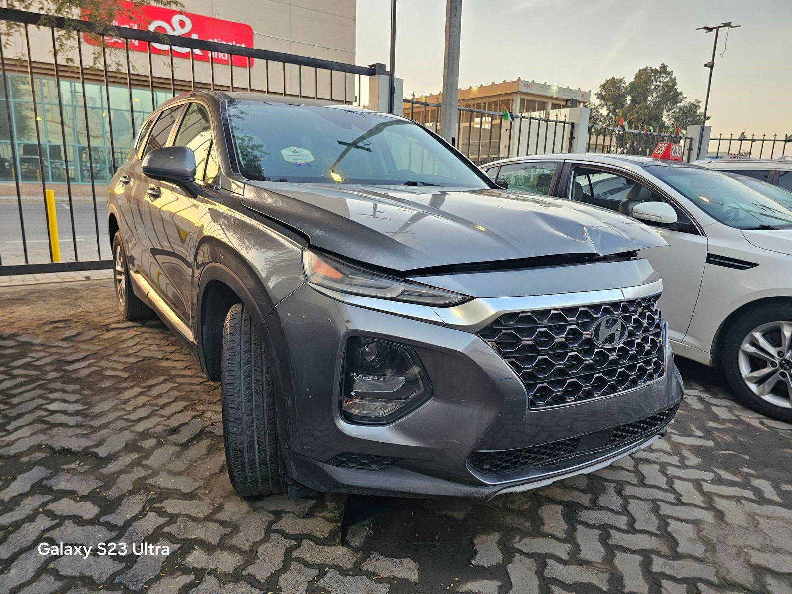 HYUNDAI SANTA FE 2019 - Marhaba Auction Used Cars - Image 5