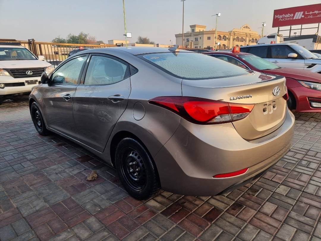 2015 HYUNDAI ELANTRA — 175065 KM — Lot 215487 — Ind. 12 - Marhaba Auctions Used Cars - Image 5