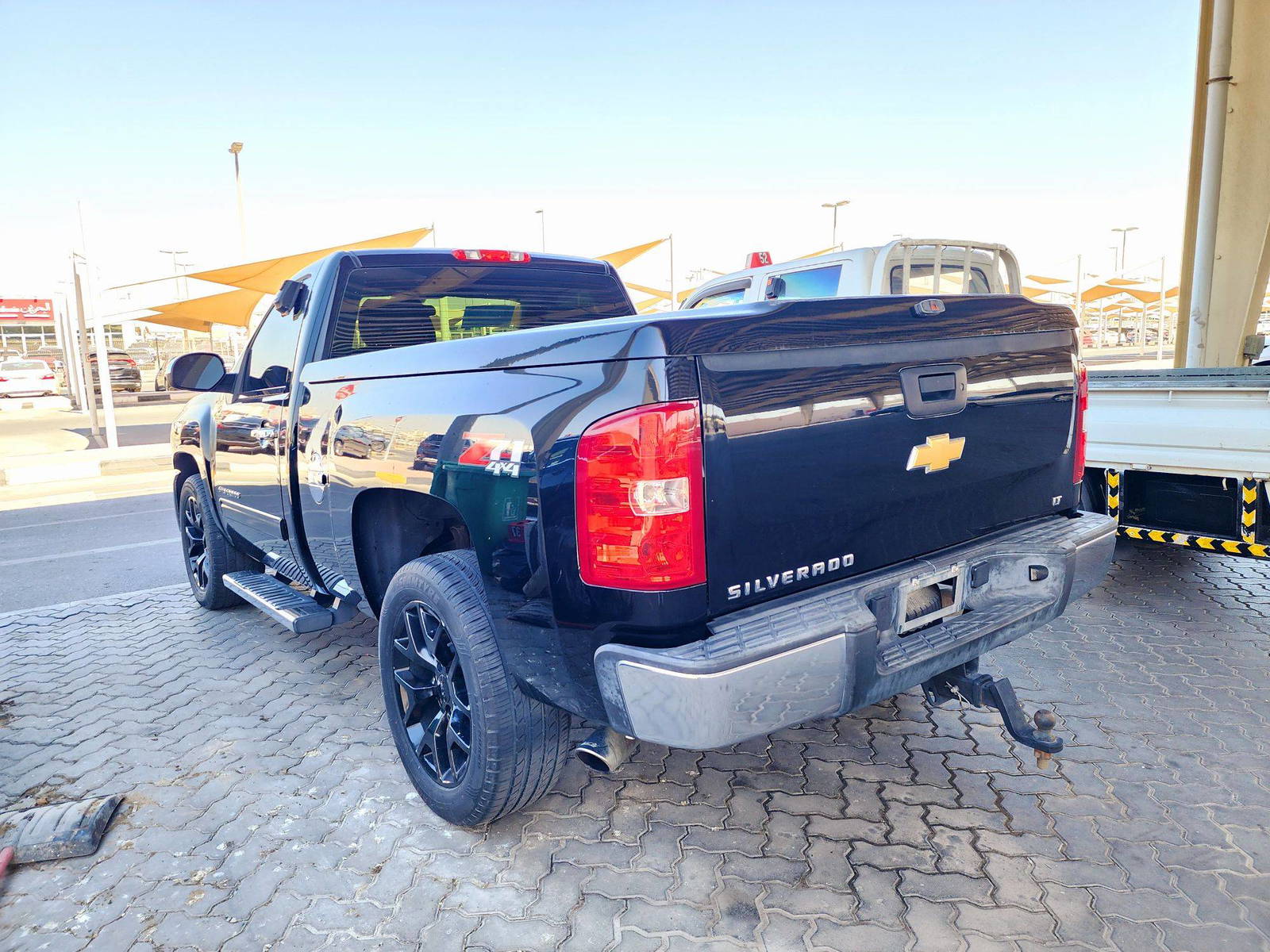 2013 CHEVROLET SILVERADO — 196468 KM — Lot DZ239537 — Souq - Marhaba Auctions Used Cars - Image 5