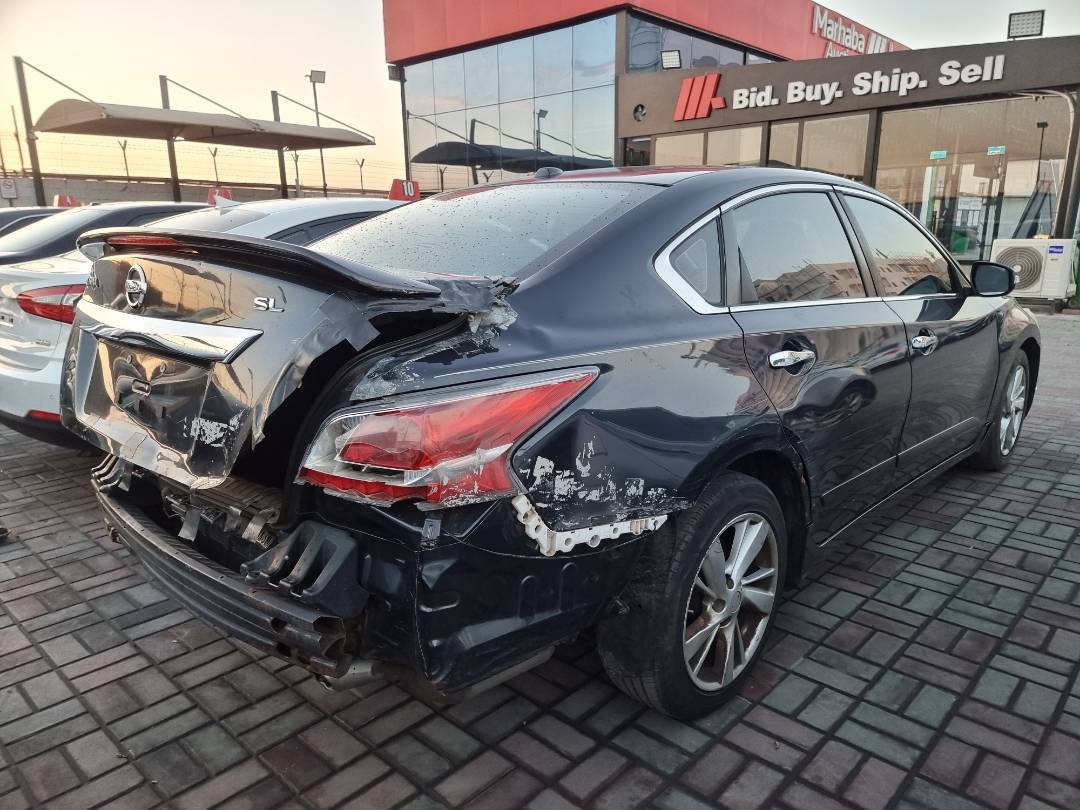 2015 NISSAN ALTIMA — 182422 Miles — Lot 40431437 — Main - Marhaba Auctions Used Cars - Image 4
