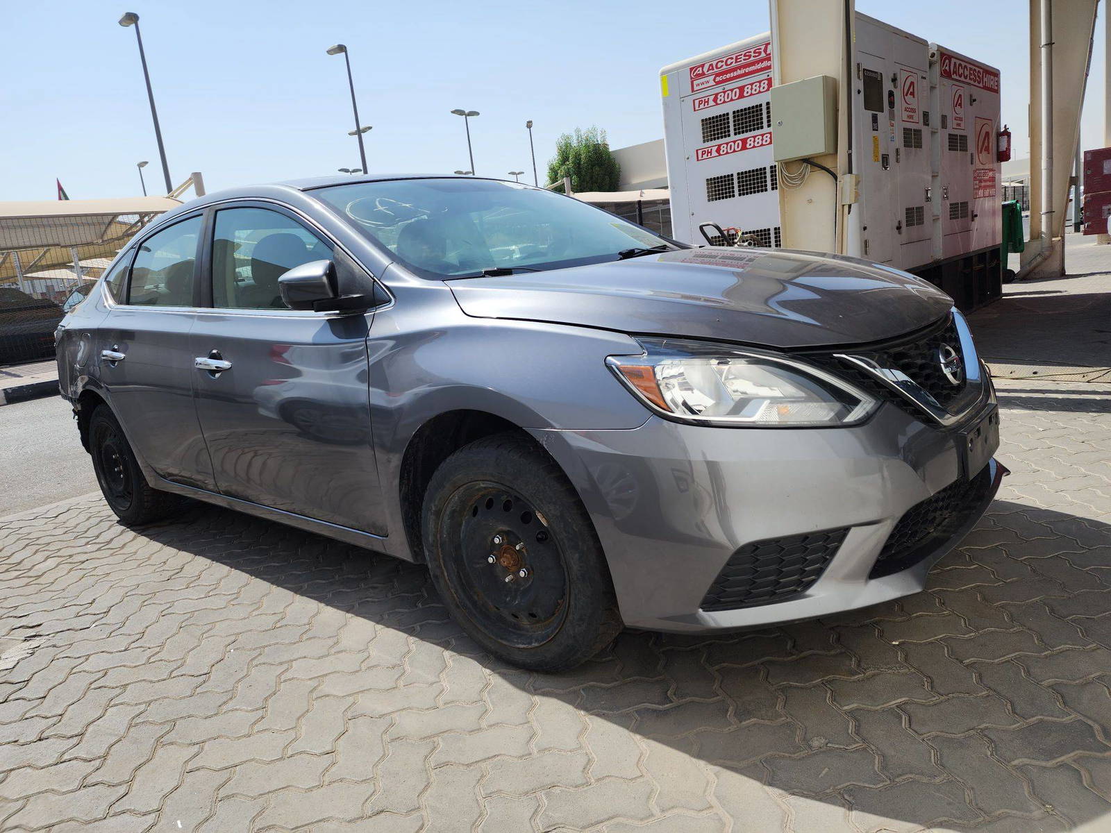 2016 NISSAN SENTRA — 136292 KM — Lot 49493814 — Souq - Marhaba Auctions Used Cars - Image 4