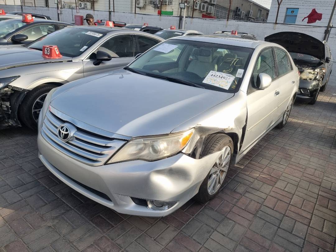 2011 TOYOTA AVALON — 215098 Miles — Lot 429970 — Ind. 12 - Marhaba Auctions Used Cars - Image 3