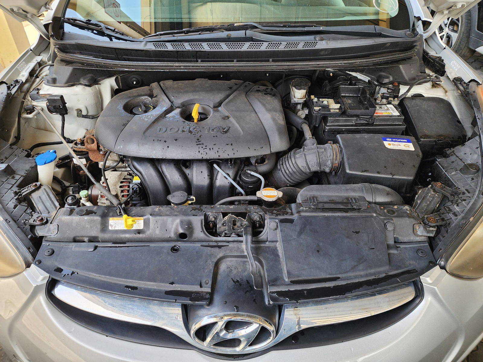 2011 HYUNDAI ELANTRA — 144568 Miles — Lot 52590304 — Souq - Marhaba Auctions Used Cars - Image 11