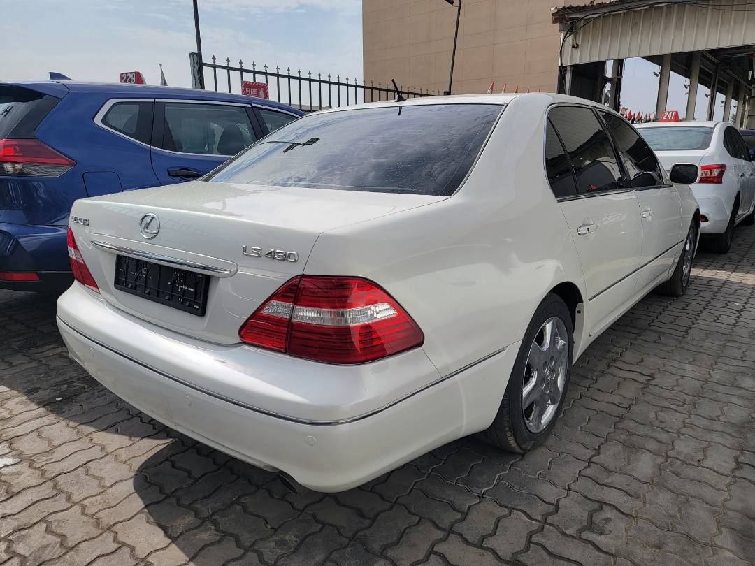 2004 LEXUS LS 430 — 271311 Miles — Lot 160040 — Main - Marhaba Auctions Used Cars - Image 3