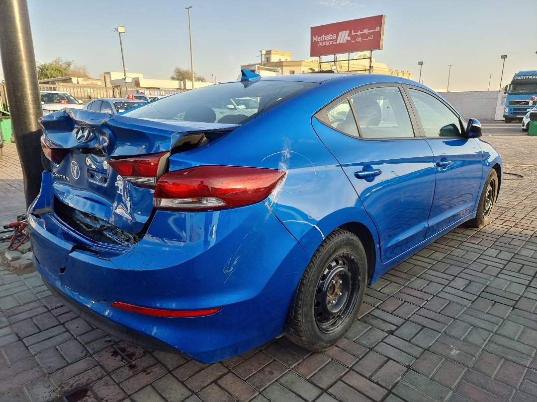 2017 HYUNDAI ELANTRA — 163461 KM — Lot 215487 — Ind. 12 - Marhaba Auctions Used Cars - Image 5