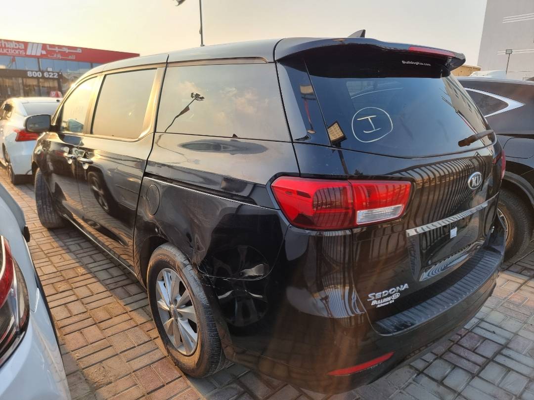 2017 KIA SEDONA — 166383 Miles — Lot 125487 — Ind. 12 - Marhaba Auctions Used Cars - Image 5