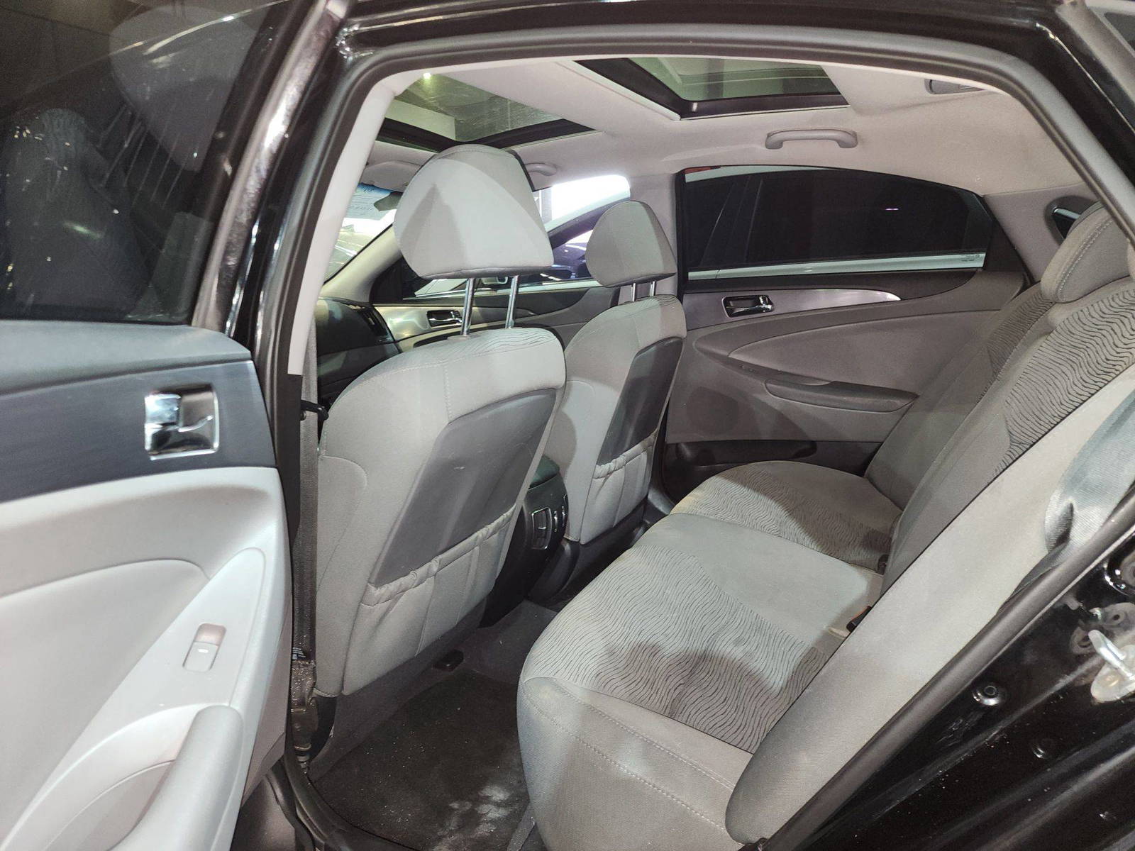 HYUNDAI SONATA 2014 - Marhaba Auction Used Cars - Image 7