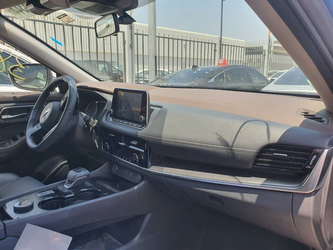 2021 NISSAN ROGUE — 28584 Miles — Lot 38165344 - Marhaba Auctions Used Cars - Image 5