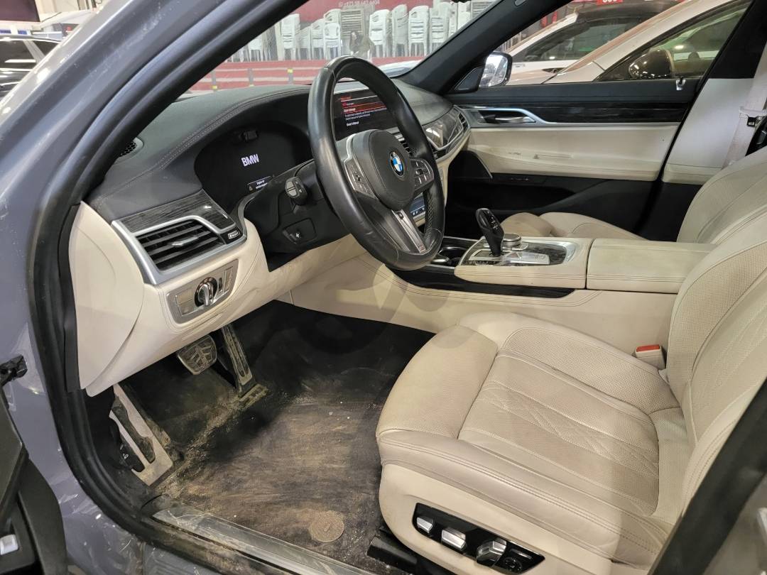 2020 BMW 750 XI — 27772 Miles — Lot LGM26976 — Main - Marhaba Auctions Used Cars - Image 10