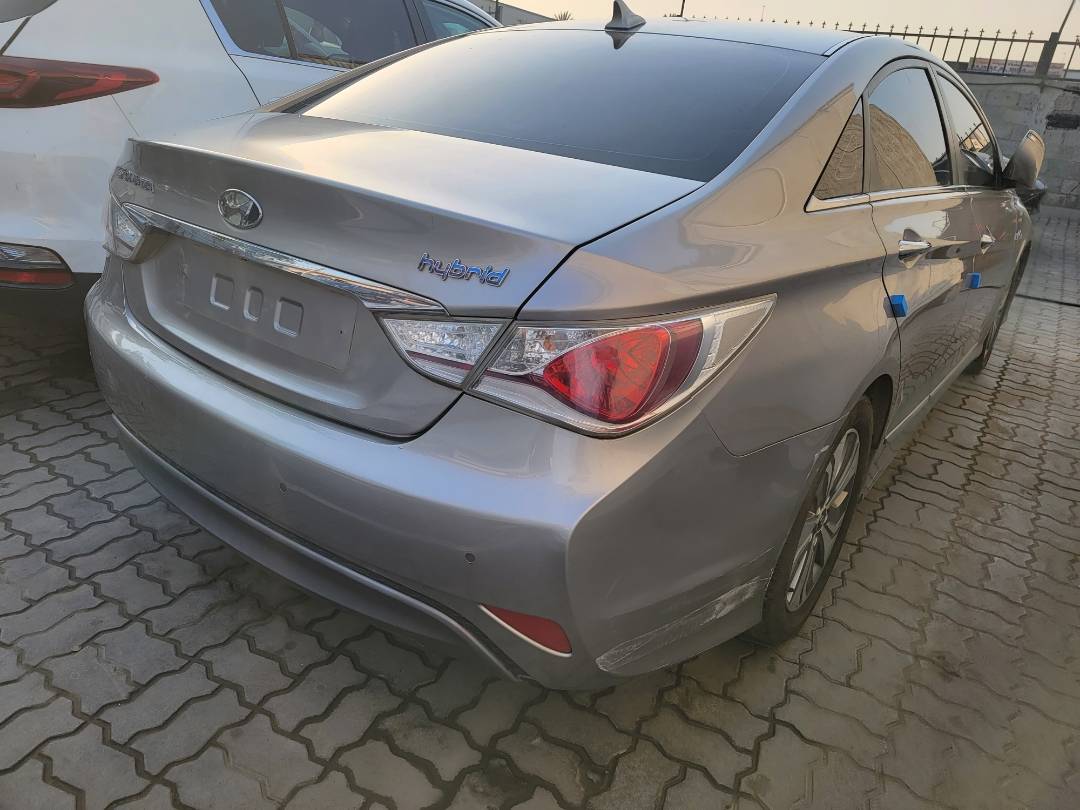 2014 HYUNDAI SONATA — 380348 KM — Lot A065688 — Main - Marhaba Auctions Used Cars - Image 5