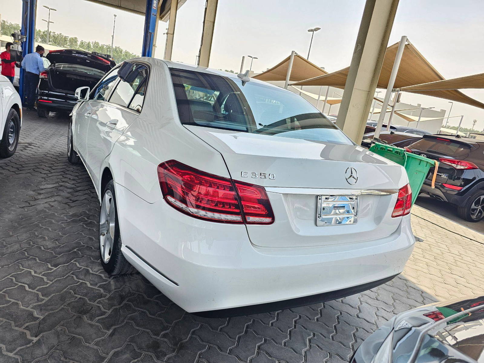 2014 MERCEDES BENZ E 350 — 178779 Miles — Lot B4EA922517 — Souq - Marhaba Auctions Used Cars - Image 3
