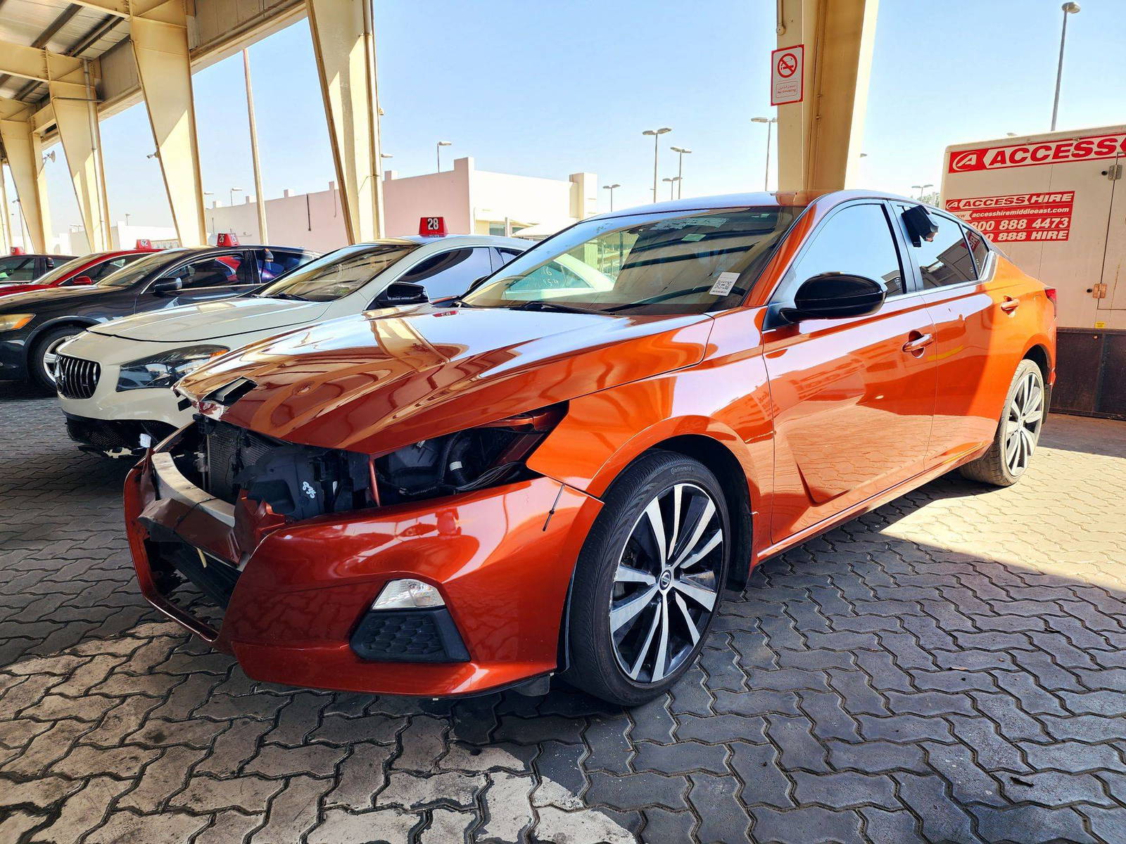2019 NISSAN ALTIMA — 115332 Miles — Lot 157201 — Souq - Marhaba Auctions Used Cars - Image 5