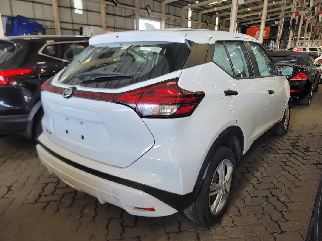 2021 NISSAN KICKS — 66 509 Miles — Lot ML464731 — Souq - Marhaba Auctions Used Cars - Image 3