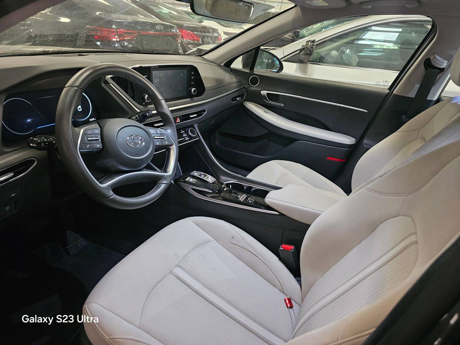 HYUNDAI SONATA 2022 - Marhaba Auction Used Cars - Image 8