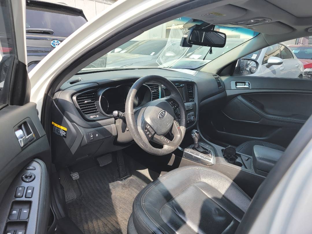 2013 KIA K5 — 232991 KM — Lot DA013447 — Main - Marhaba Auctions Used Cars - Image 6