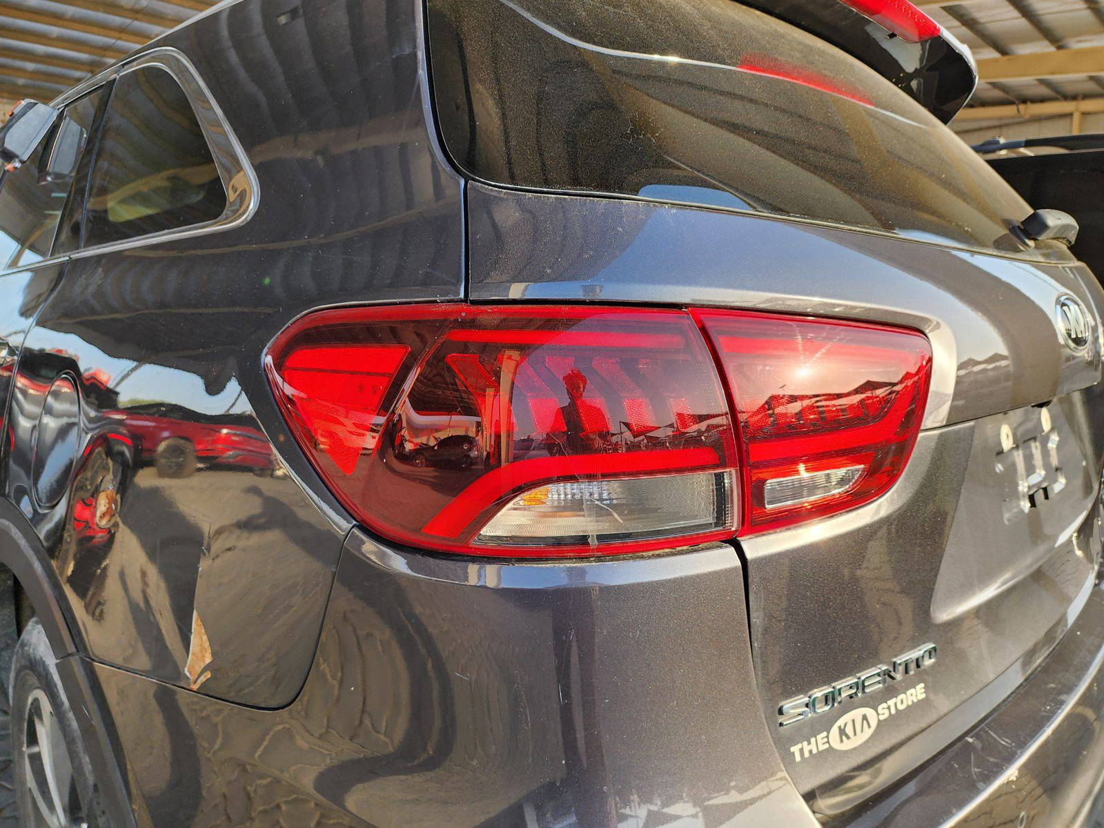2019 KIA SORENTO — 117268 Miles — Lot 34711 — Souq - Marhaba Auctions Used Cars - Image 11