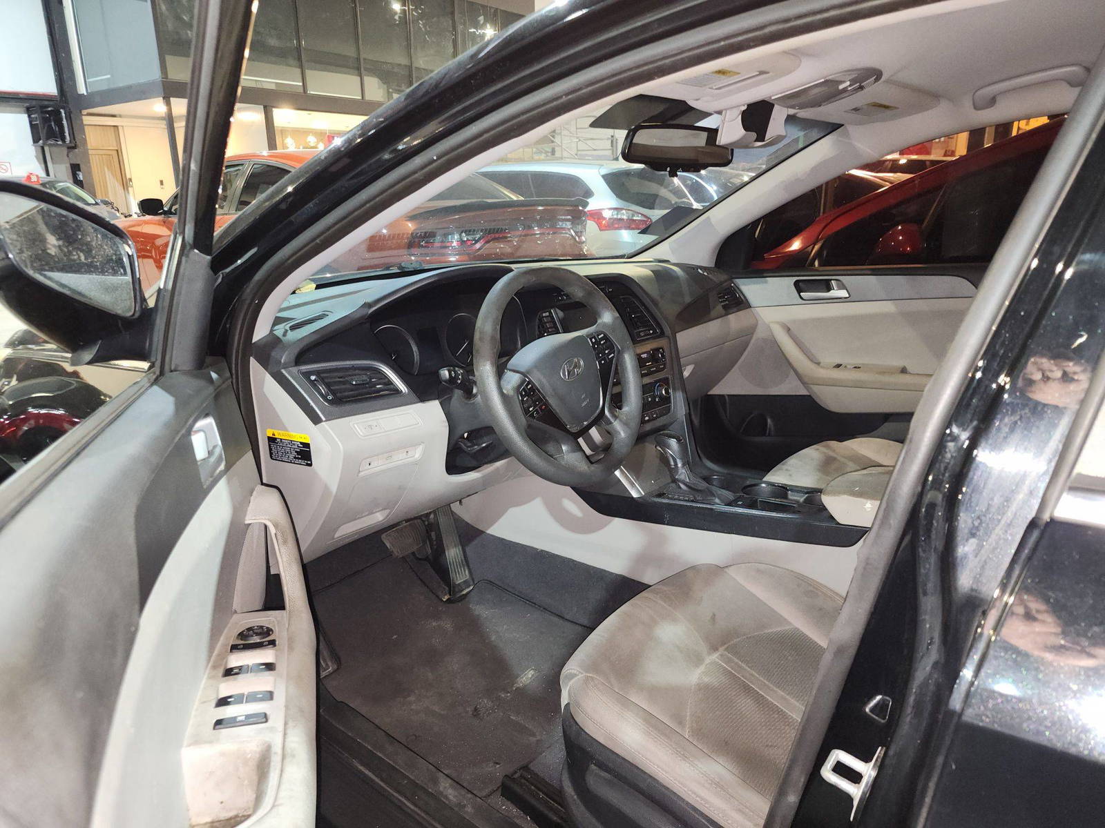 2016 HYUNDAI SONATA — 215220 Miles — Lot 2284594 — Souq - Marhaba Auctions Used Cars - Image 9